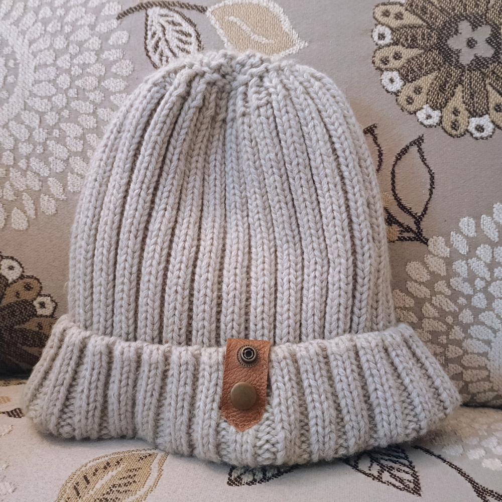 Cozy Gray Knit Beanie